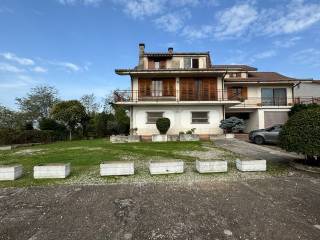 Villa in vendita a frosinone via ceccano, 90