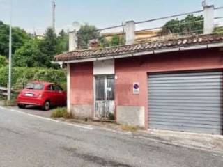 Posto auto in vendita a sant'olcese frazione vicomorasso - via achille grandi, 1