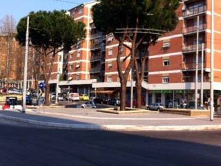 Garage in affitto a roma piazza dell'ateneo salesiano