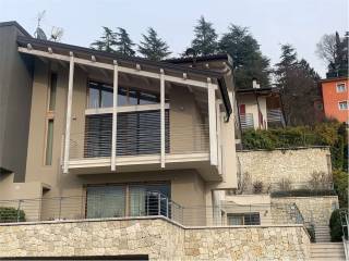 Villa in vendita a rovereto viale dei colli