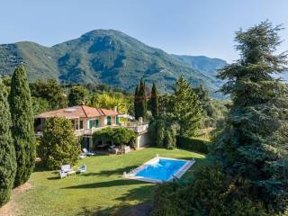 Villa in vendita a camaiore via vittorio emanuele, 5