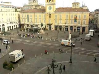 Negozio in affitto a parma strada farini