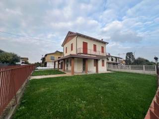 Casa indipendente in vendita a fossò 