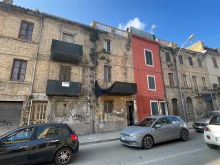 Casa indipendente in vendita a san benedetto del tronto via silvio pellico, 22