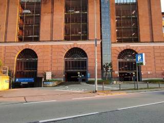 Garage in vendita a moncalieri via vittorio alfieri, 17/b