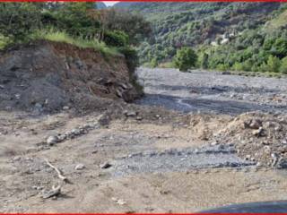 Terreno agricolo all'asta a furci siculo sp24, 25