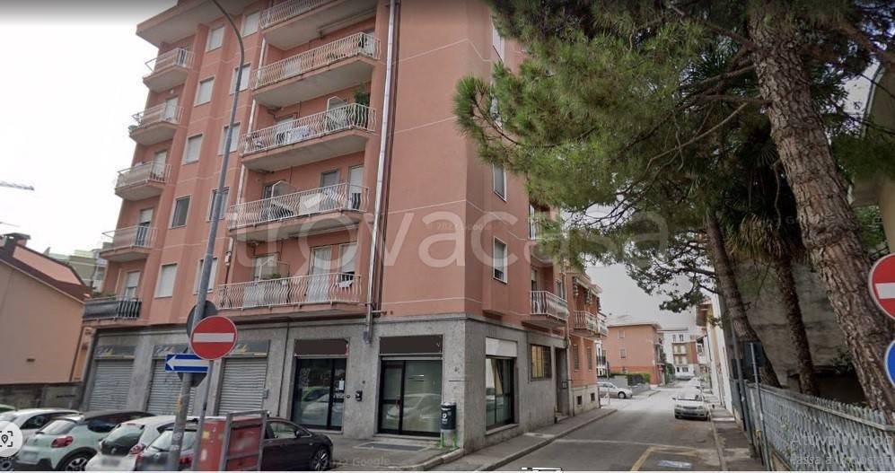 immagine annuncio 1 di 14