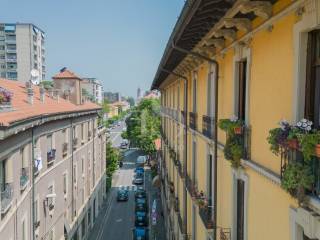 Negozio in vendita a monza via gaetano casati ,3