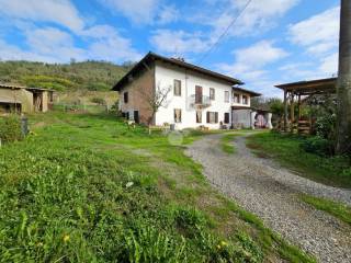 Casa indipendente in vendita a nizza monferrato strada ponteverde, 58