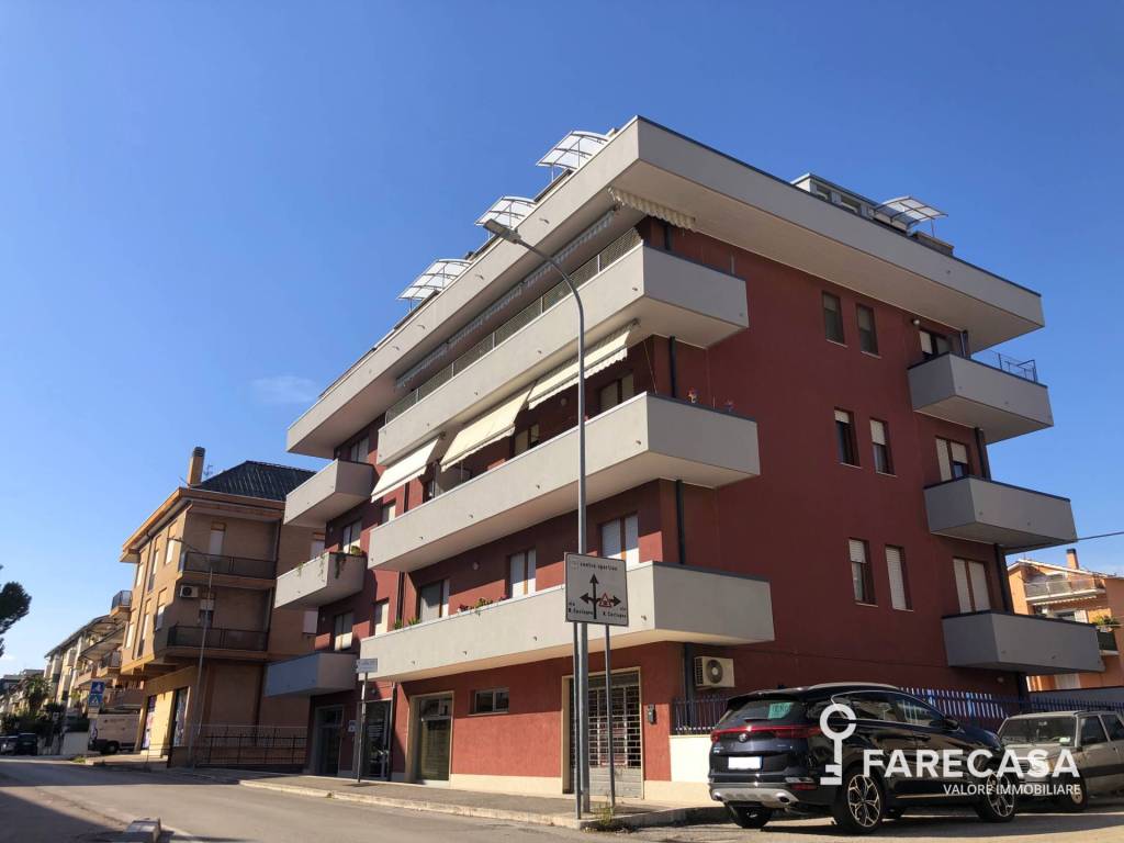 immagine annuncio 2 di 14