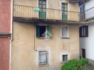 Casa indipendente in vendita a bellano str. di lezzeno