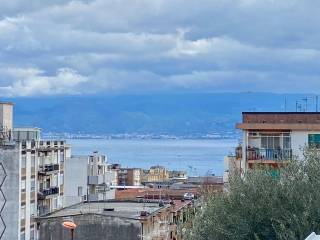 Casa indipendente in vendita a messina valle degli angeli