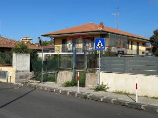 Terreno residenziale in vendita a gravina di catania via milanese, sn