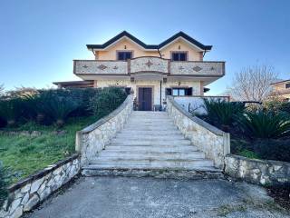 Villa in vendita a limatola via puopolo, limatola