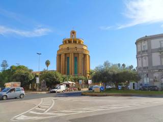 Negozio in vendita a siracusa gelone - pantheon