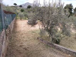 Terreno residenziale in vendita a monreale via eva peron