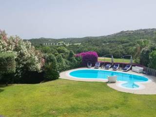 Villa in vendita ad arzachena porto cervo - via del golf