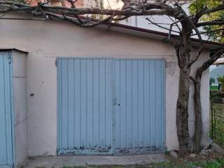 Garage in affitto a bologna via innocenzo malvasia, 43