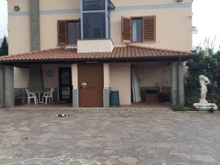 Villa bifamiliare in in affitto da privato a velletri via colonnella, 16