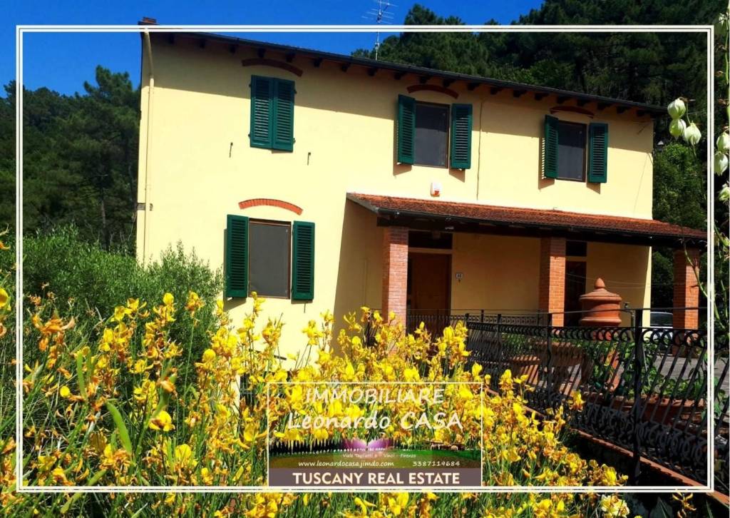 casa indipendente in vendita a Vinci in zona Anchiano