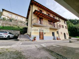 Casa indipendente in vendita a camaiore via bottaro