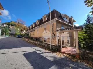 Casa indipendente in vendita a filettino viale quattro novembre, 47