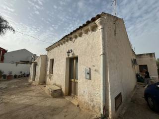 Casa indipendente in vendita a trapani via cusenza, 34