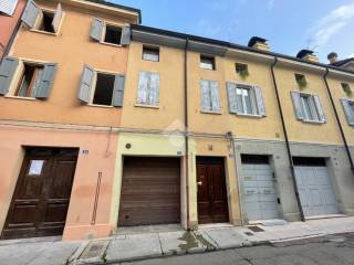 Casa indipendente in vendita a carpi via marco meloni, 31