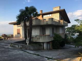 Villa in vendita a torre le nocelle 