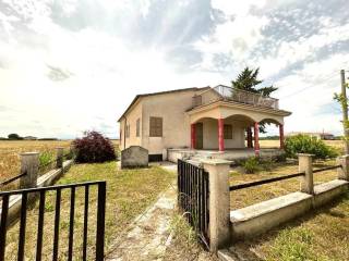 Villa in vendita a pisticci via sardella s.n.c.