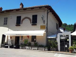 Ristorante in vendita a manta piazza giuseppe mazzini, 4