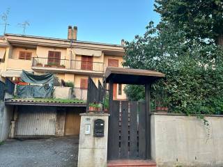 Villa a schiera in vendita ad albano laziale via augusto falessi