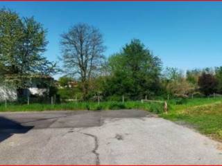 Terreno residenziale all'asta a san colombano al lambro viale francesco petrarca