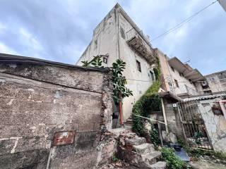 Appartamento in vendita a catania vico castorina