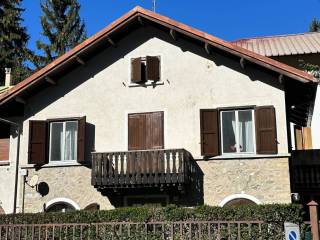 Villa in vendita a bardonecchia viale della vittoria, 26