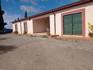 Villa in vendita a caltanissetta contrada furiana, 1