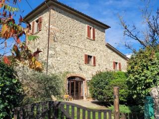 Cascina in vendita a castel focognano via di pieve a socana, 1