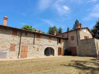 Rustico in vendita a loro ciuffenna strada delle casacce