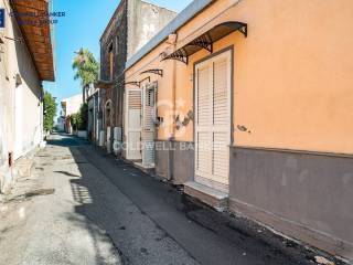 Casa indipendente in vendita ad acireale via gorizia, 18