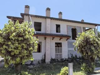 Villa bifamiliare in vendita a borghi via giuseppe di vittorio