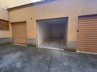 Garage in vendita a viterbo via oslavia snc