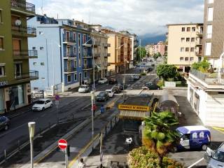 Negozio in vendita a brescia via crocifissa di rosa