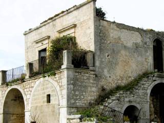 Masseria in vendita a modica strada comunale calicantoni scalepiane modica