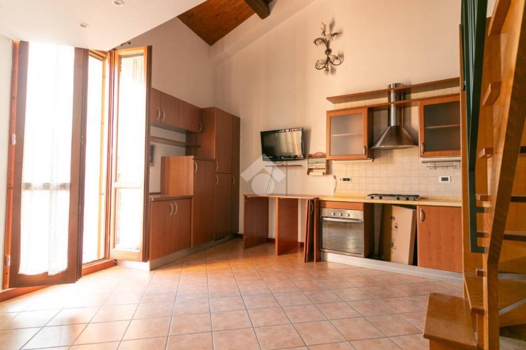 immagine annuncio 1 di 15