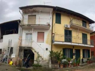 Casa indipendente in vendita a lonate ceppino via guglielmo marconi