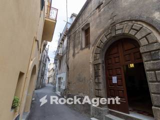 Casa indipendente in vendita a gasperina via san caterina 29