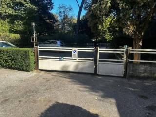 Posto auto in affitto a firenze via vittorio corcos, 25