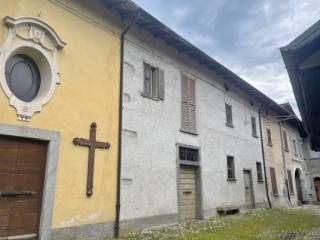 Casa indipendente all'asta a cuvio via della chiesa, 13