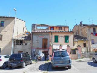 Appartamento all'asta a colle di val d'elsa via della pieve in piano