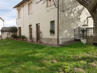 Casa indipendente in vendita a serra san quirico via sasso